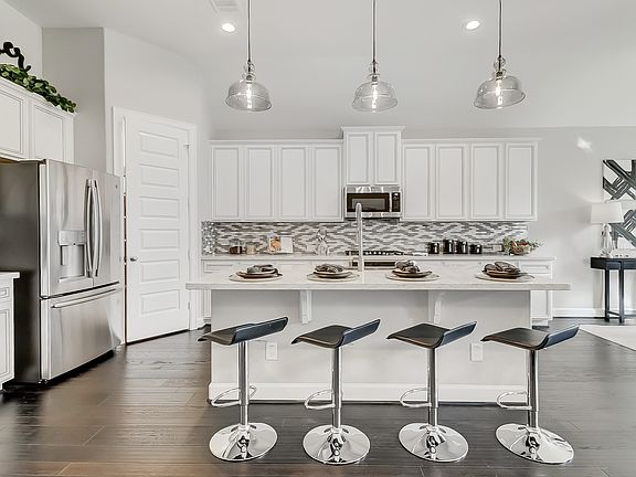 Breakfast bar in kitchen