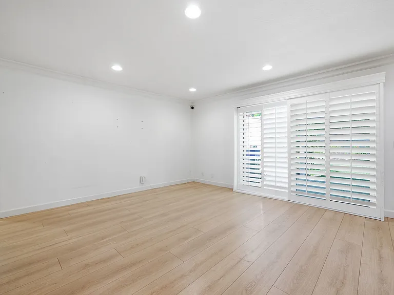 6999 Leilani Ln — Photo 4