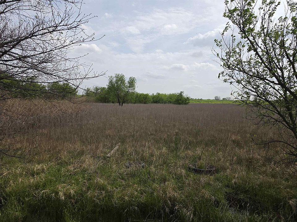 1st image of 136 Cottonwood Rd