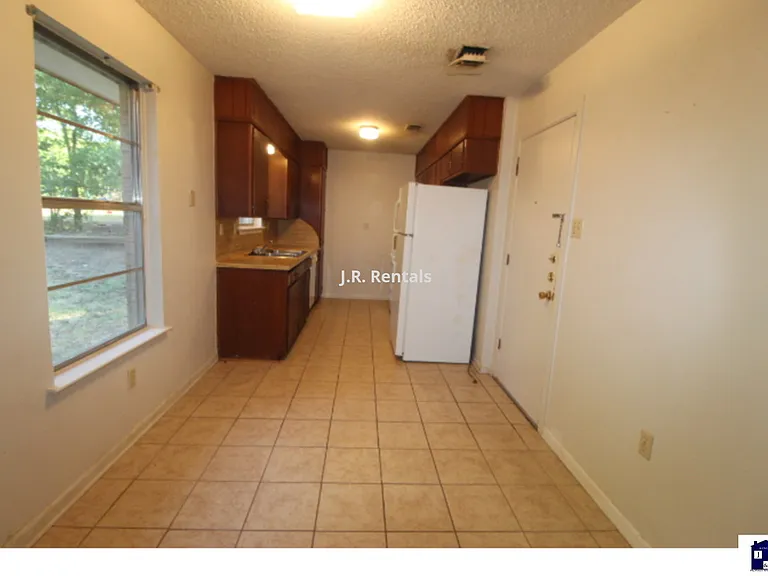 1903 Wayne St — Photo 15