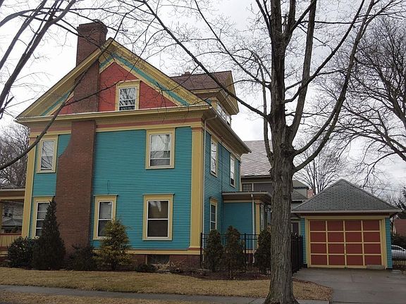 4th image of 41 Garfield St