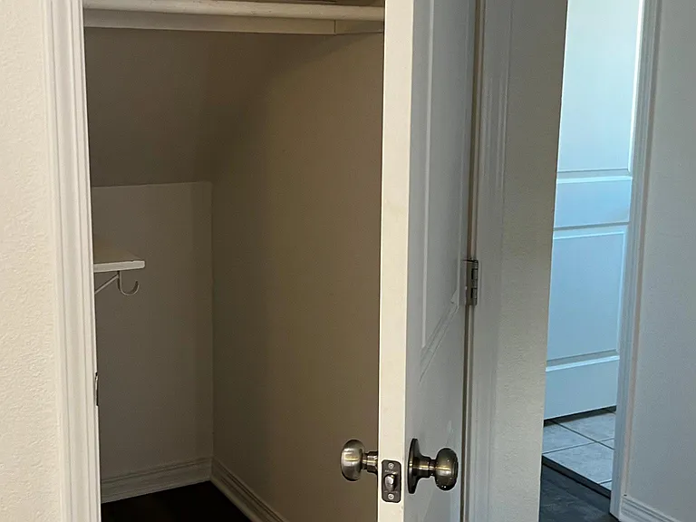 1380 E Washington Ave #40 — Photo 7