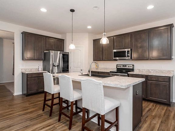 3rd image of 8696 Conestoga Valley Dr