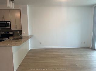 18 Harbour St #2807, Toronto, ON M5J 2Z6