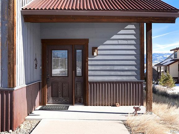 4th image of 39 Coneflower Drive