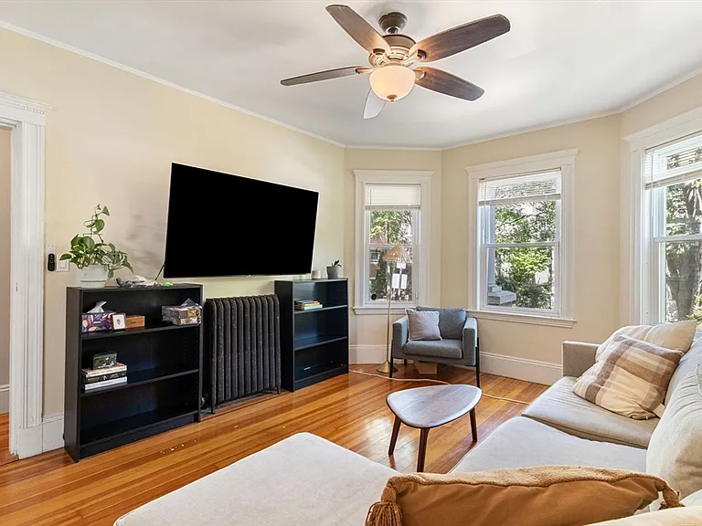 14 Trescott St #1 — Photo 3