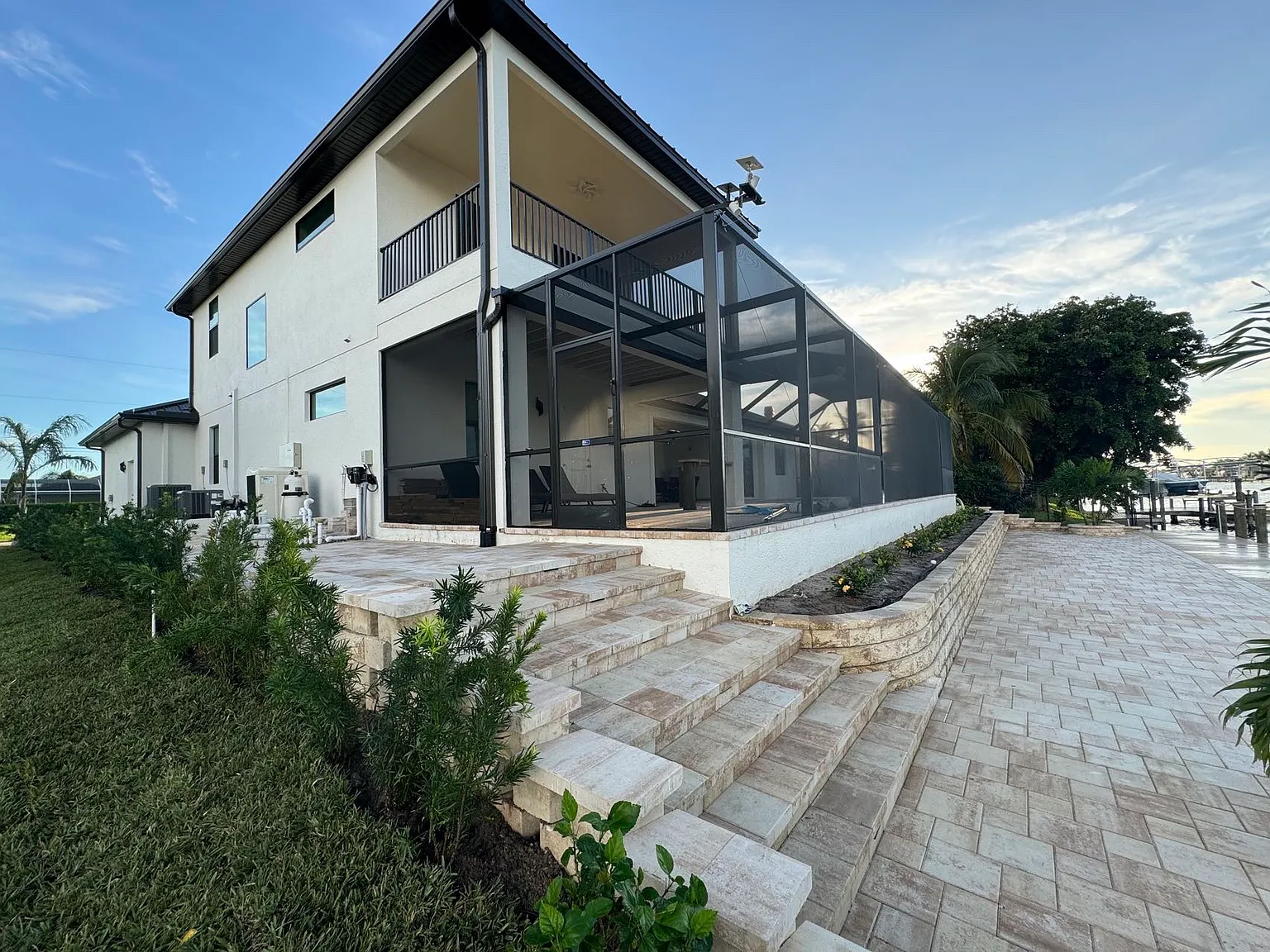 2519 SW 46th St — Photo 4