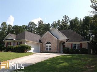 180 Rose Walk Dr, Covington, GA 30016