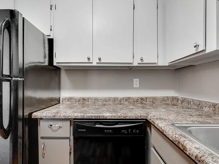 McCarrons Village Apartments — Photo 3