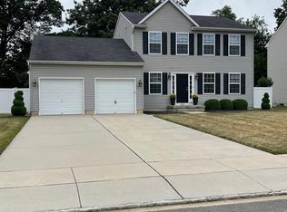 320 Marissa Ct, Williamstown, NJ 08094