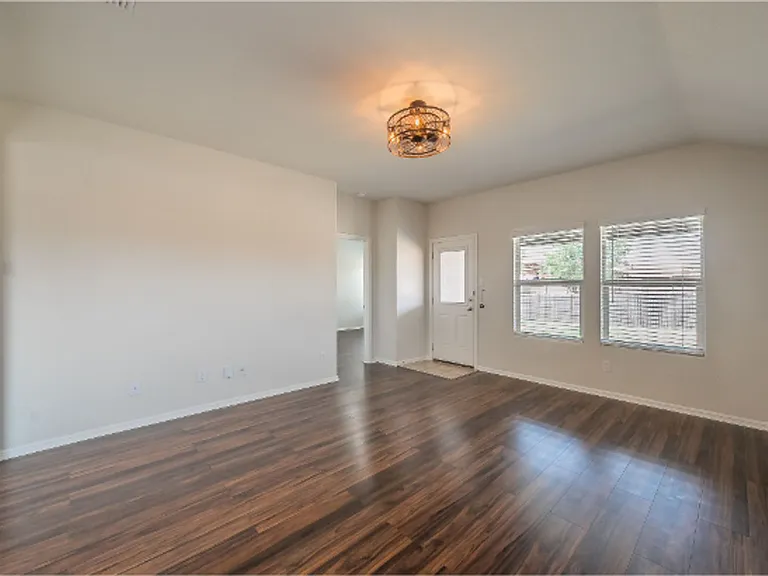 7325 Wavecrest Way — Photo 16