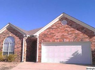 809 Waterford Cir, Calera, AL 35040