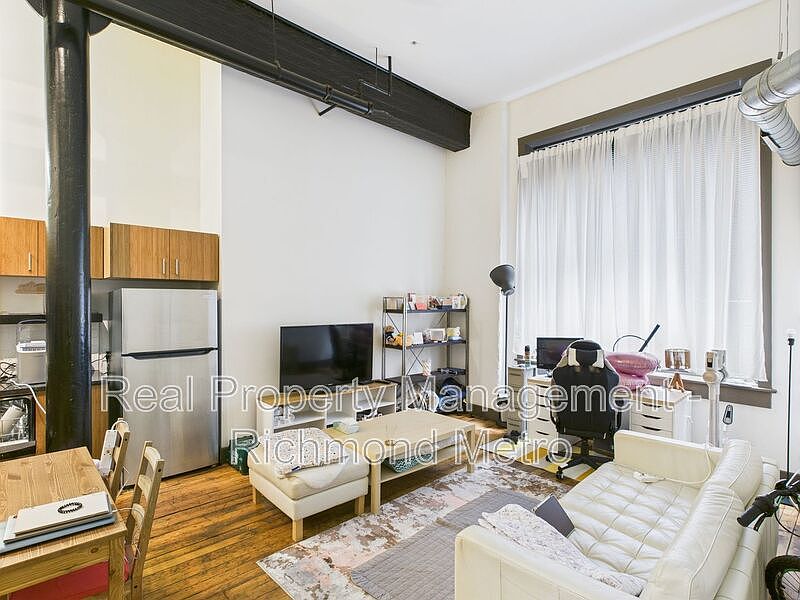 1st image of 1322 W Broad St APT 1A
