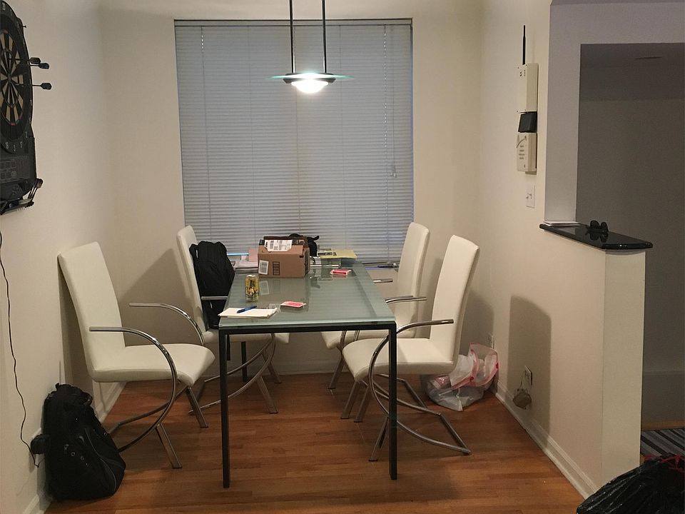 1st image of 3036 N Southport Ave #2