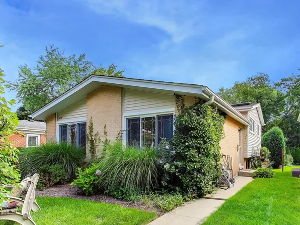 475 Burton Ave, Highland Park, IL 60035
