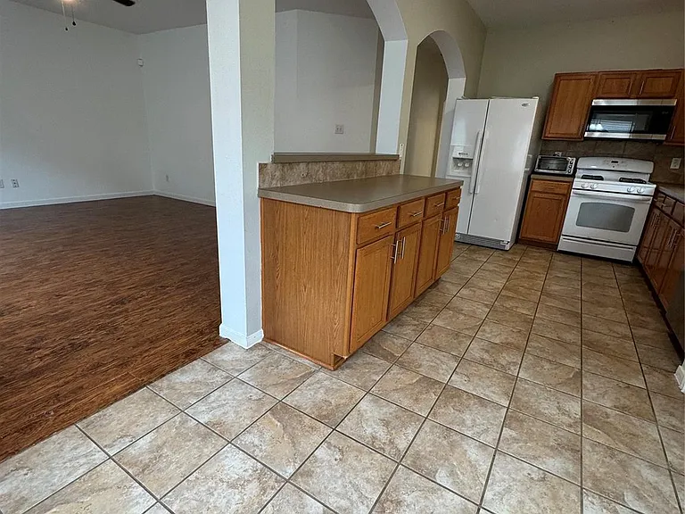 20507 Providence Point Dr — Photo 23