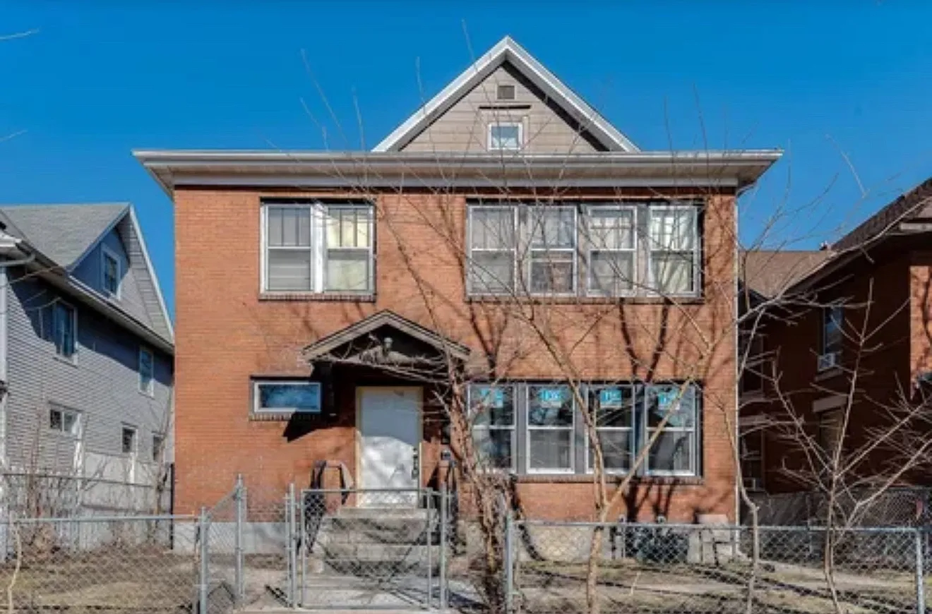 2 bed, $1,400 — Photo 1