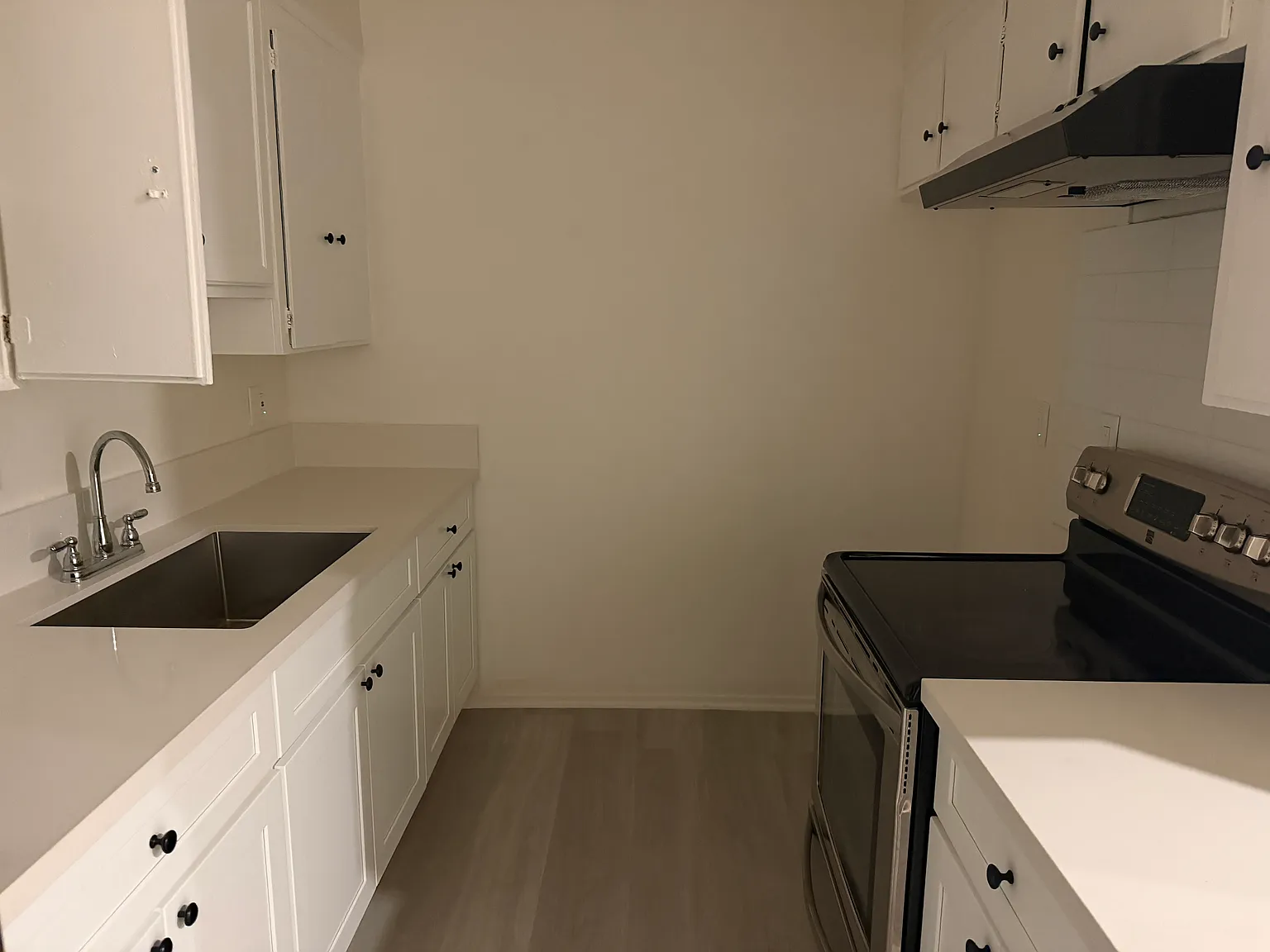 2 bed, 1.5 bath, 910 sqft, $2,775 — Photo 1