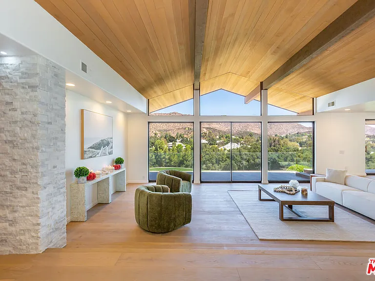 5109 Lakeview Canyon Rd — Photo 6