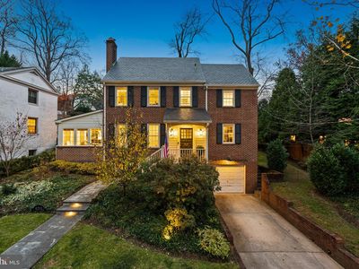 4213 Leland St, Chevy Chase, MD, 20815