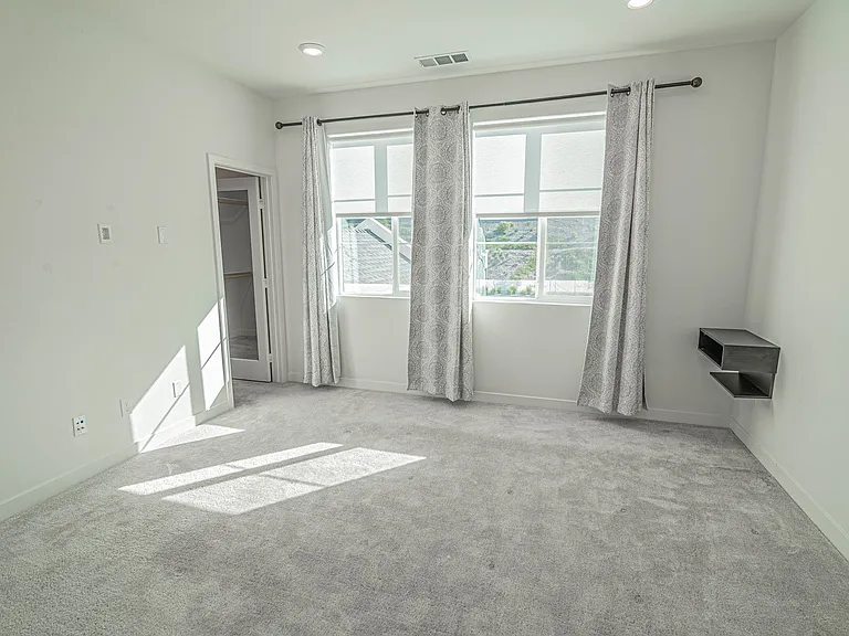 27062 W Painted Sky Way — Photo 16