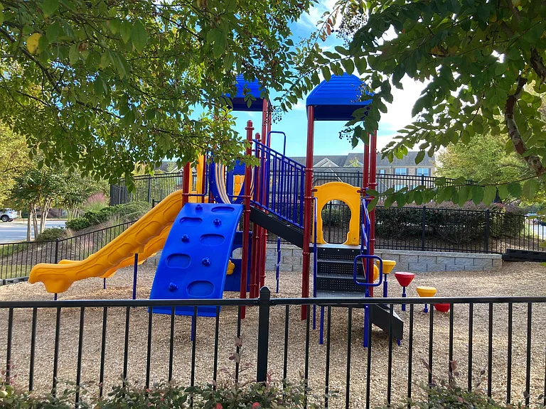801 Ivy Vine Pl — Photo 32