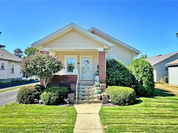 234 N Maple St, Gnadenhutten, OH 44629