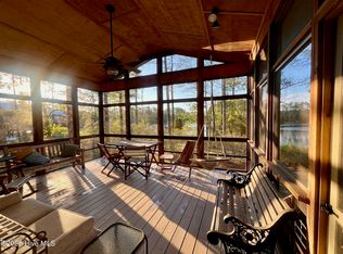 931 Schrams Beach Road, Belhaven, NC 27810