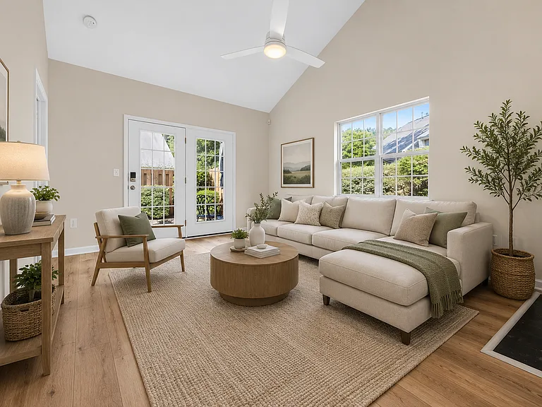 8911 Bryant Field Cir — Photo 34