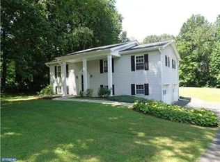 20 Raleigh Dr, Downingtown, PA 19335