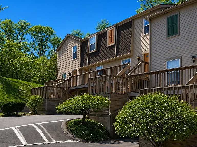 Prime Apartments & Townhomes at Ridgeway — Photo 5