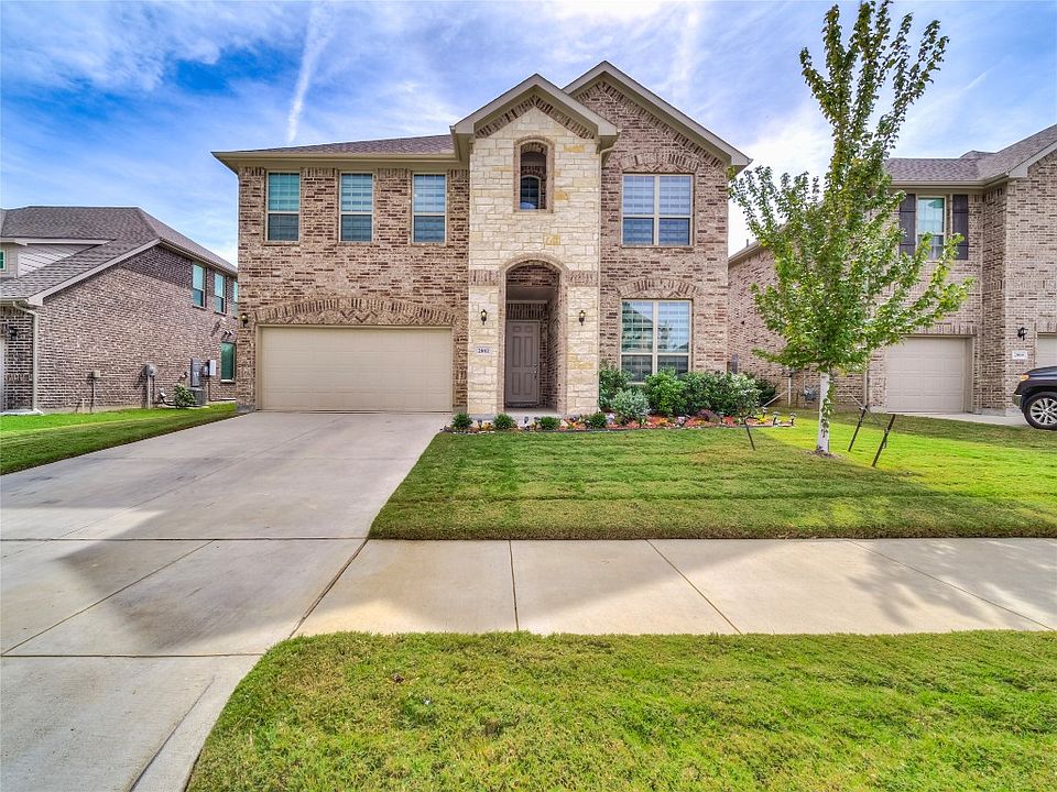 1st image of 2802 Spirit Woods Ln