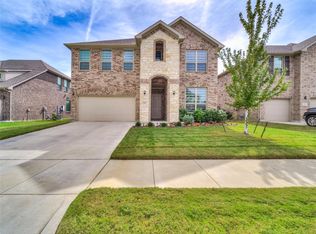 2802 Spirit Woods Ln, Arlington, TX 76001