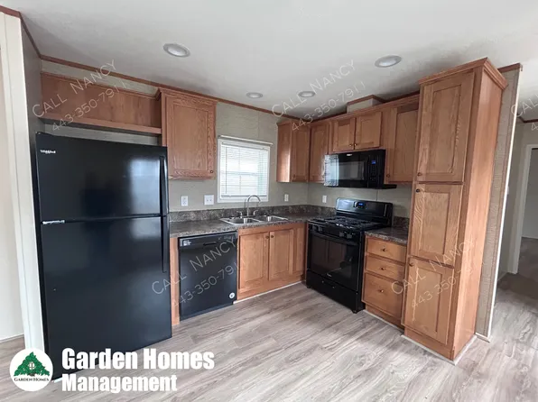 6 Deer Run Pkwy, Elkton, MD 21921