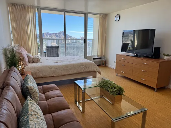 445 Seaside Ave, Honolulu, HI