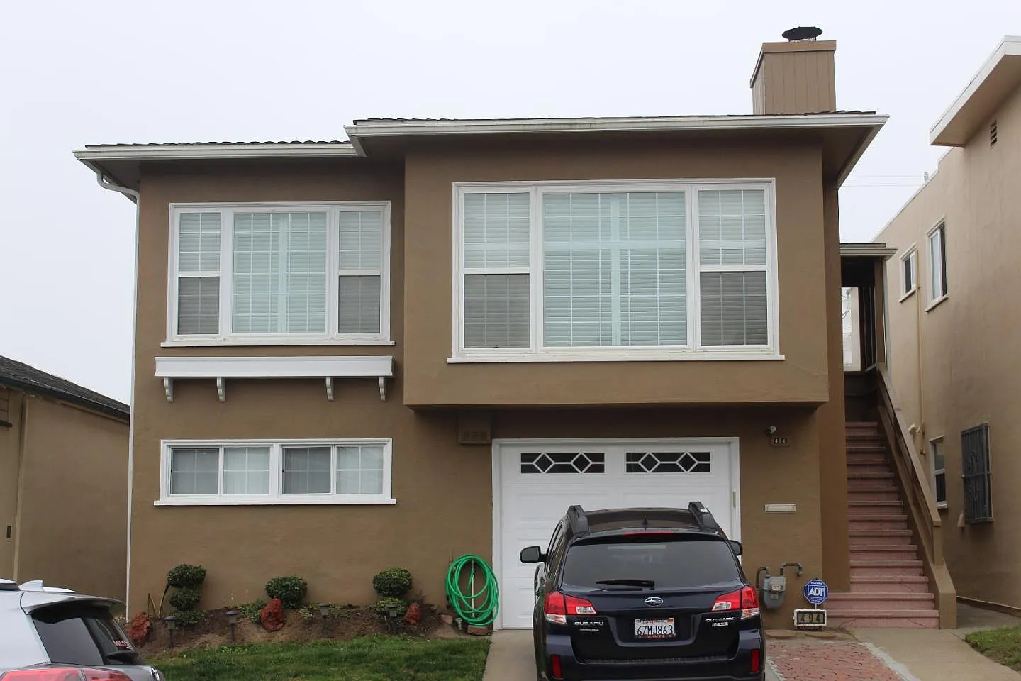 494 Skyline Dr photo 1
