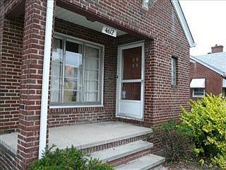 2nd image of 4612 E 90th St