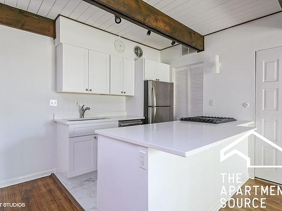 2nd image of 1201 W Belden Ave #6A
