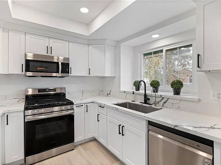 2231 Pacific Ave #A1 — Photo 5