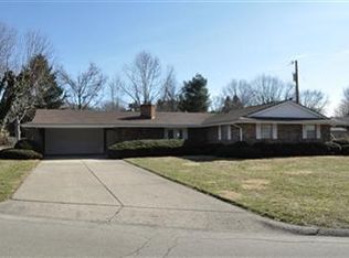 333 Green Acres Dr, Xenia, OH 45385