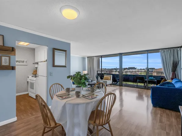 801 Franklin St APT 516, Oakland, CA 94607