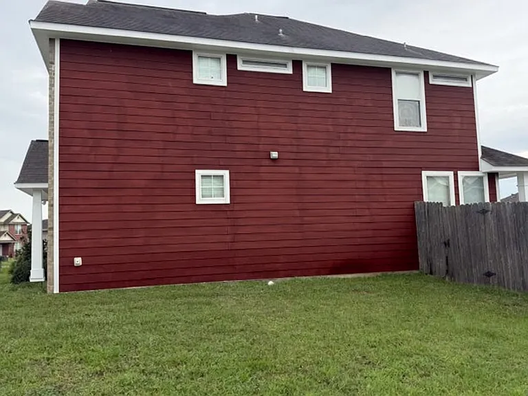 4137 McFarland Dr — Photo 2