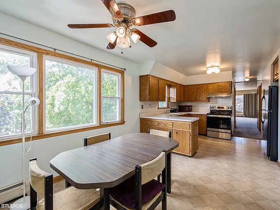 3rd image of 3545 S 57th Ct