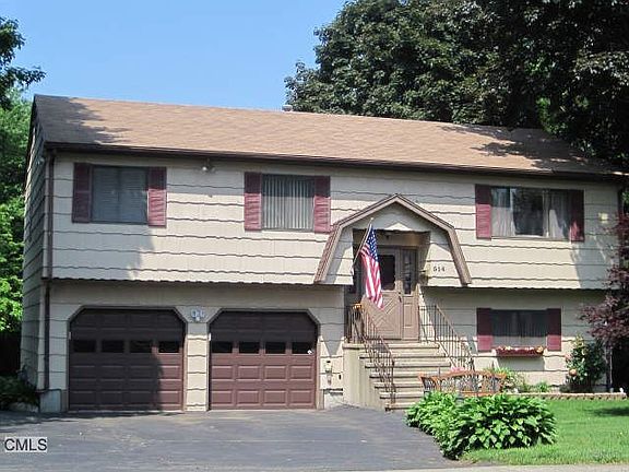 2nd image of 514 W River St