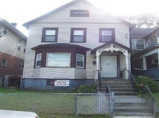 30 Harrison St, Staten Island, NY 10304