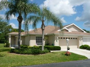 916 Villeroy Greens Dr, Sun City Center, FL 33573