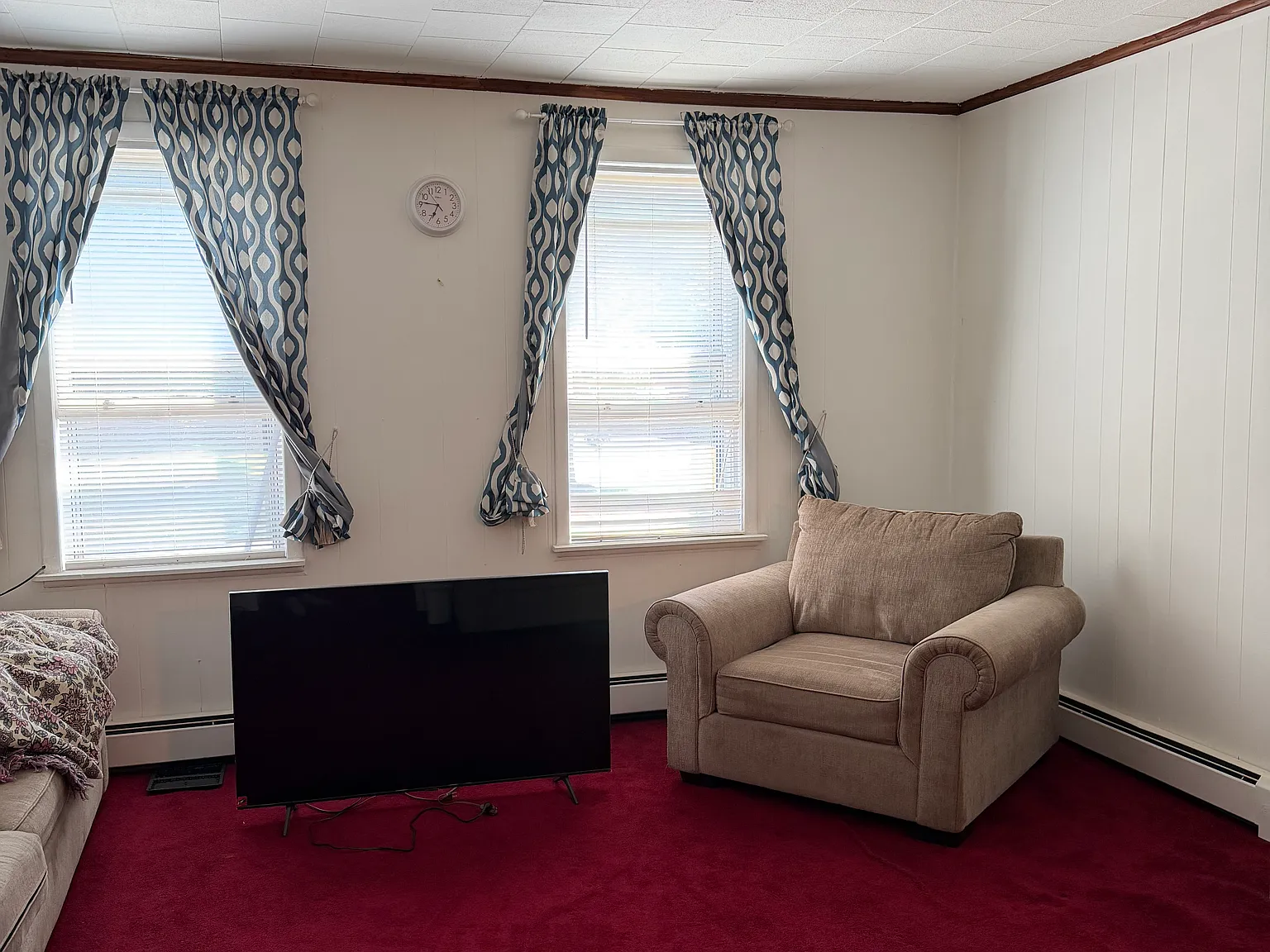 3 bed, 1.5 bath, 1520 sqft, $2,000 — Photo 3