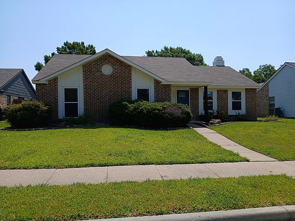 2nd image of 902 Rocky Creek Ln