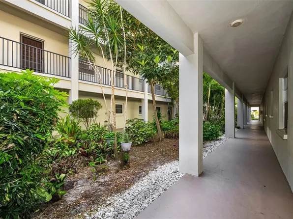 2700 Bayshore Blvd APT 6107, Dunedin, FL 34698