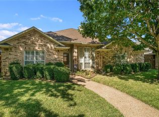 3735 Elizabeth Dr, Carrollton, TX 75007
